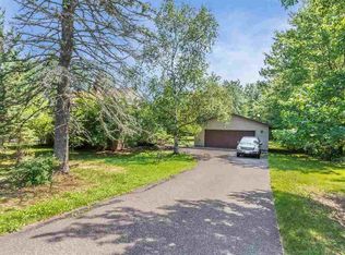 5112 W Arrowhead Rd, Hermantown, MN 55811
