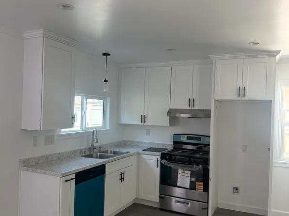 265 E 69th Way #1/2, Long Beach, CA 90805