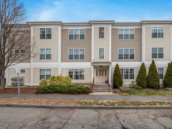 16 Margin St APT 11, Lynn, MA 01905