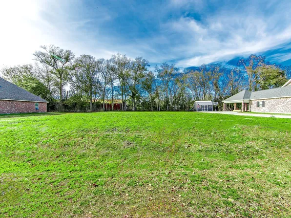 111 Marcello Blvd, Thibodaux, LA 70301