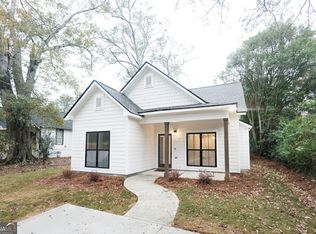 1029 W Broad St, Griffin, GA 30223