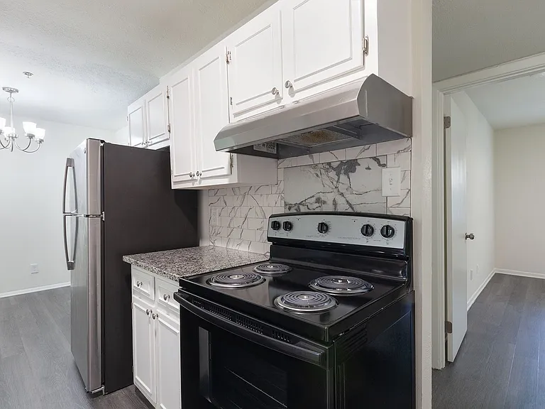 641 Powder Springs Smyrna LLC — Photo 34