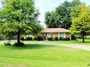 2931 Old Paris Rd, Mt Pleasant, TX 75455