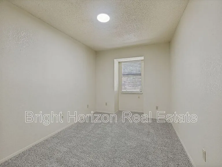 1408 Arvel Cir #C — Photo 11