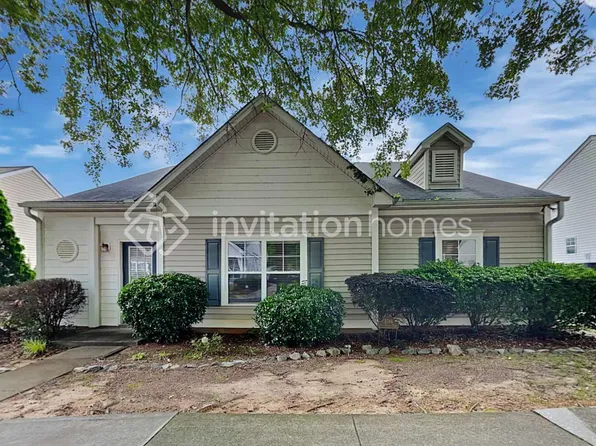 3786 Pine Village Pl, Loganville, GA 30052