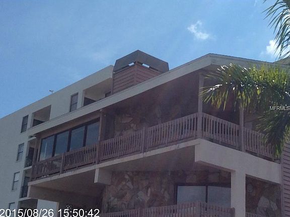 2nd image of 19937 Gulf Blvd APT A3