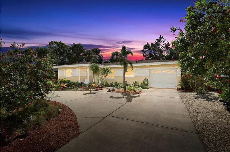 1st image of 6720 W Flamingo Way S