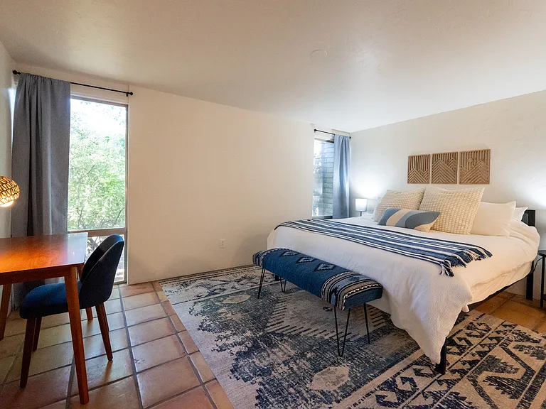 5701 N Glenn St #5 — Photo 10