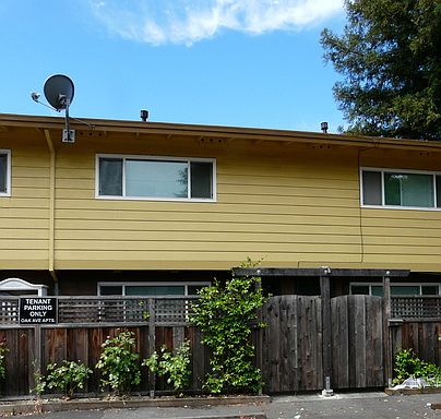1st image of 1157 Oak Ave