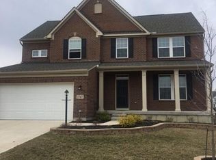 1747 Sunny Brook Dr, Centerville, OH 45458