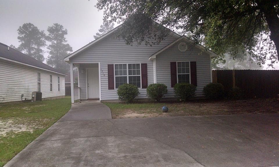 1st image of 1710 Fresno St