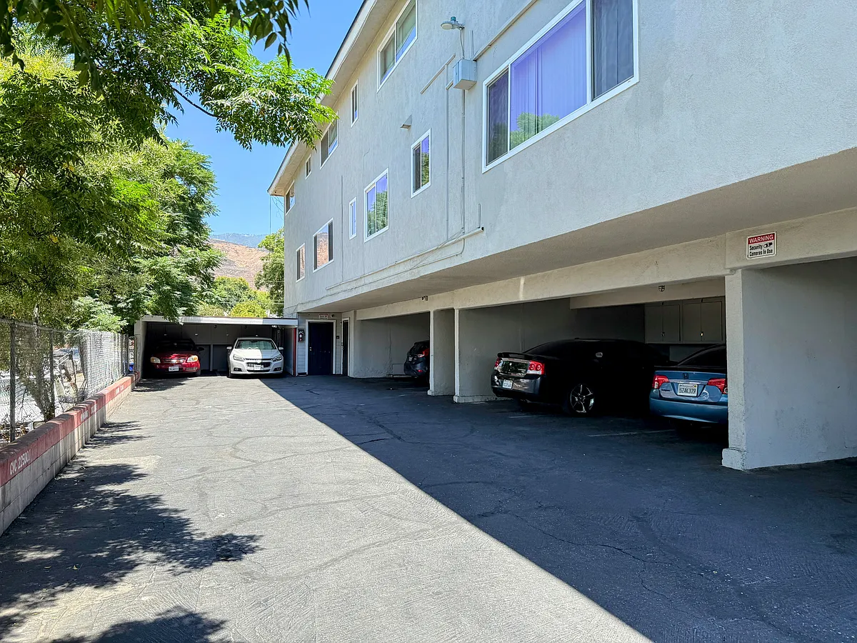 Photo 2 of 11 - 4378 N Sepulveda Ave #3 - San Bernardino, CA Building Photo - 4378 N Sepulveda Ave #3