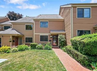 65 Greenway Cir, Rye Brook, NY 10573