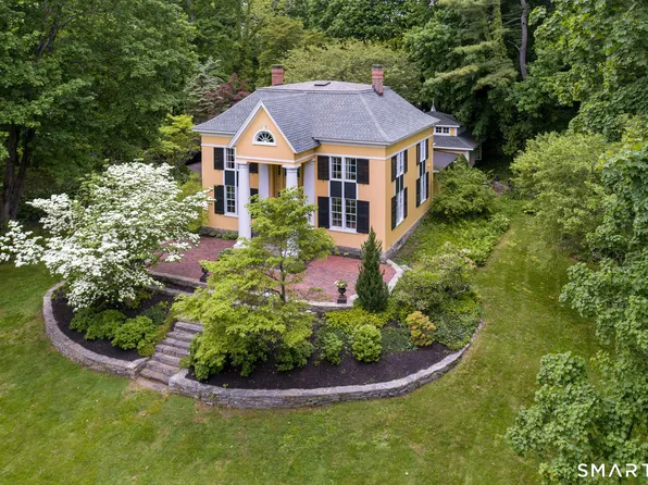 30 Meeting House Lane, Madison, CT 06443