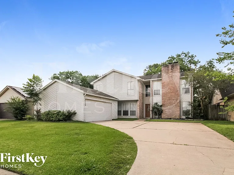 4754 Hickory Downs Dr — Photo 2