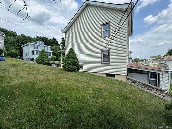 5th image of 10 Forest Avenue