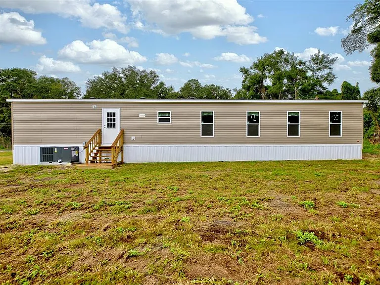 8595 NW 13th Ct — Photo 37