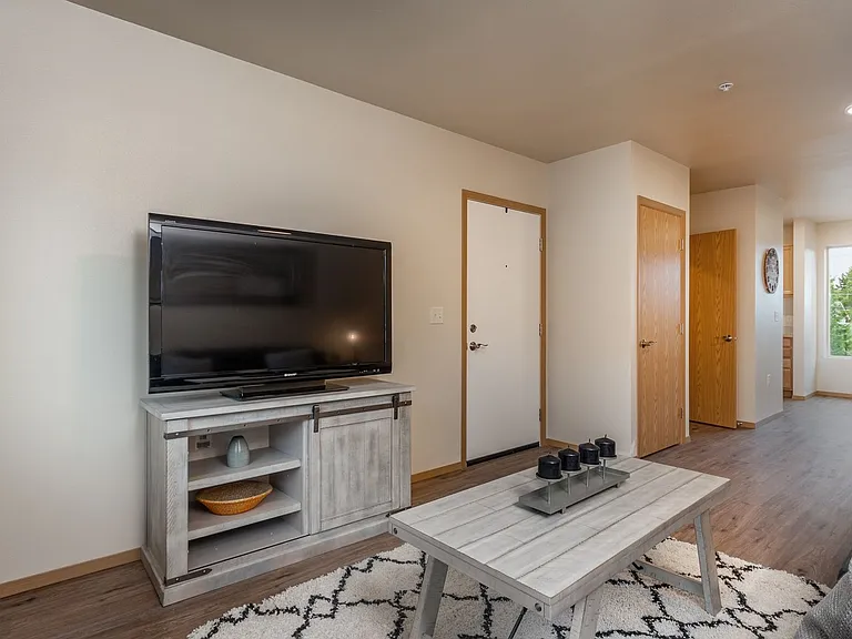 M1249 - Park Terrace Apartments — Photo 15
