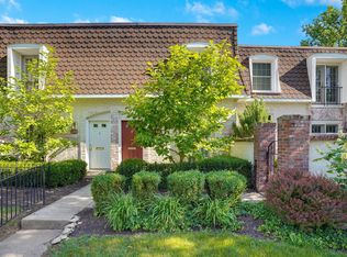 2864 Chateau Cir #98, Columbus, OH 43221