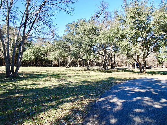 3rd image of 18 Corkwood Ct