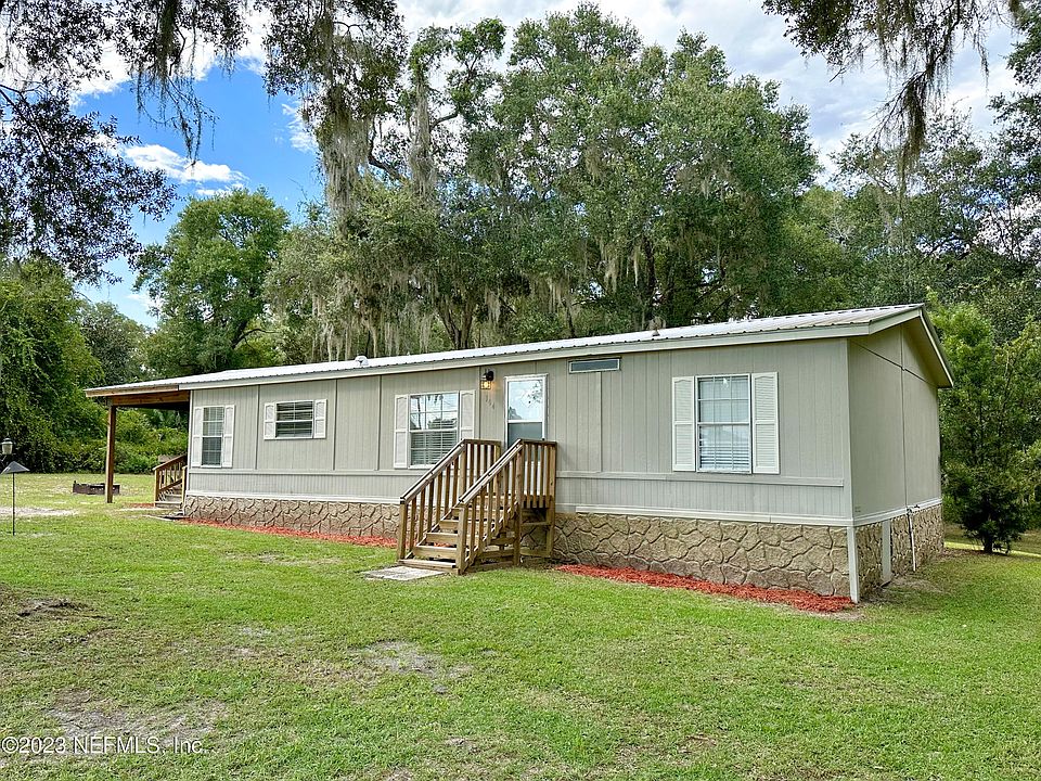 1st image of 104 FERN Way