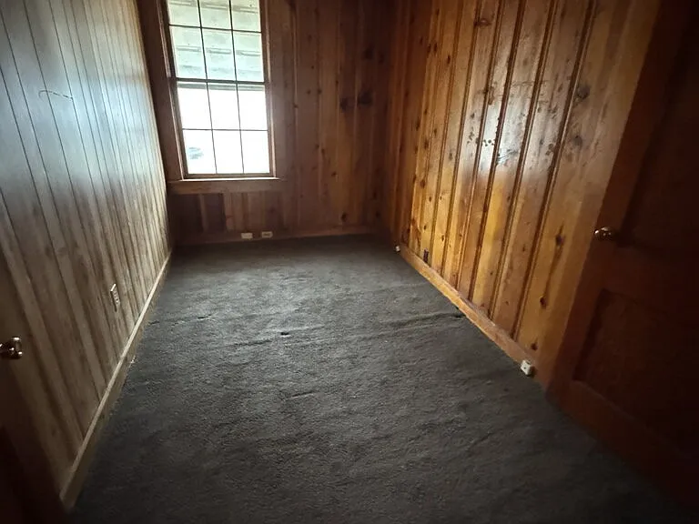 114 Cedar St — Photo 4