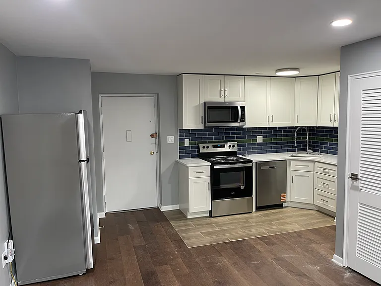 975 Parkside Pl #C3 — Photo 9