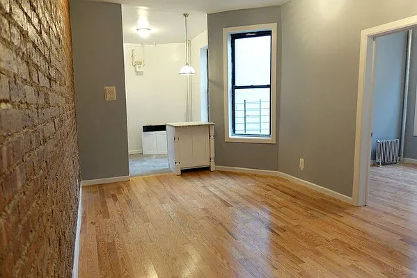 Rented by Sovereign Associates | media 11