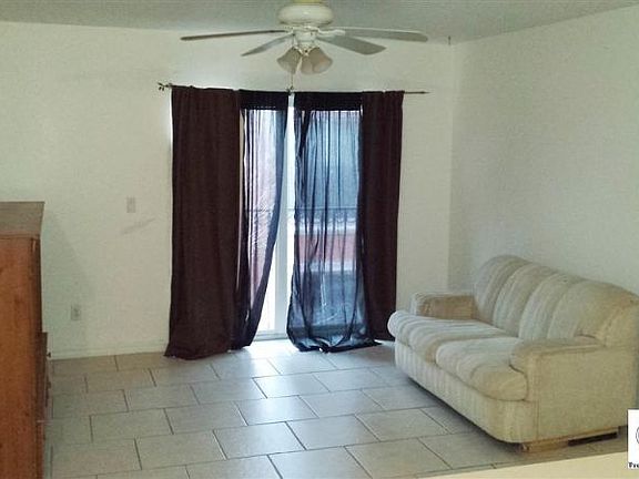 2nd image of 220 Columbia Dr APT 28