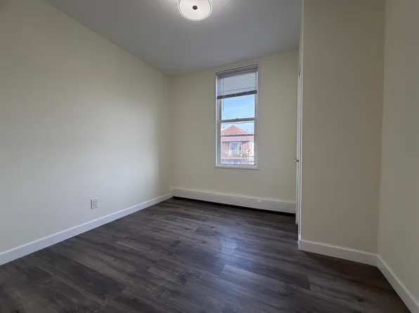 600 17th Street image 10 of 15