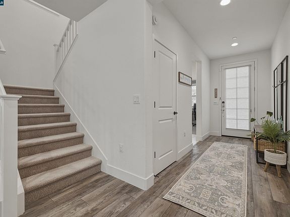4th image of 1669 S Macias Pl