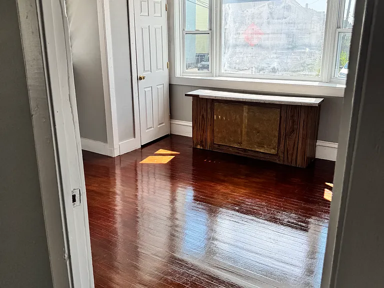 128 Purchase St #1 — Photo 8