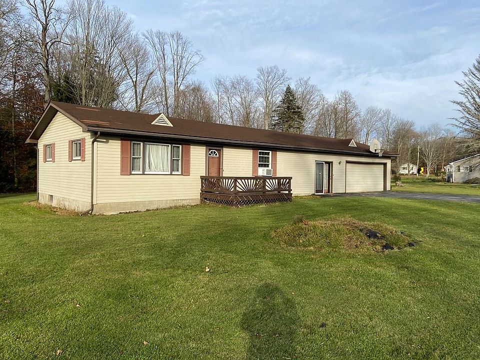 1st image of 157 Oak Ln