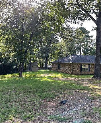 2nd image of 832 Limley Dr