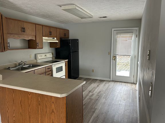 3rd image of 255 Centennial Dr #2D