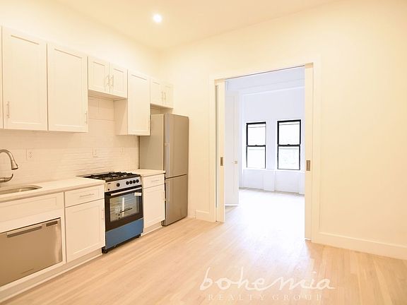 5th image of 220 W 122nd St #F2