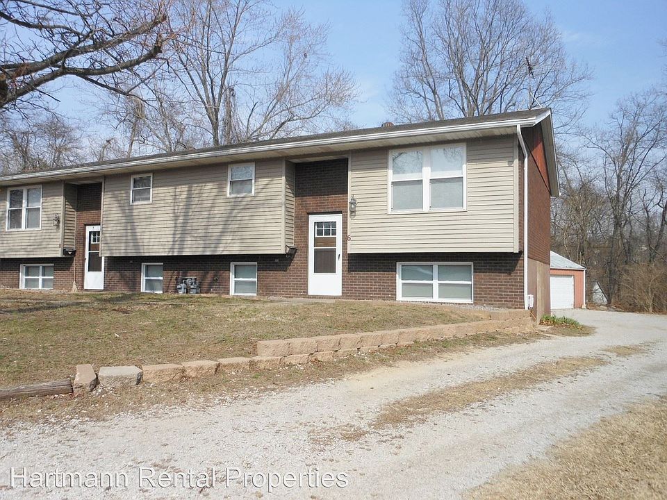 1st image of 6 Jeri Lynn Ln