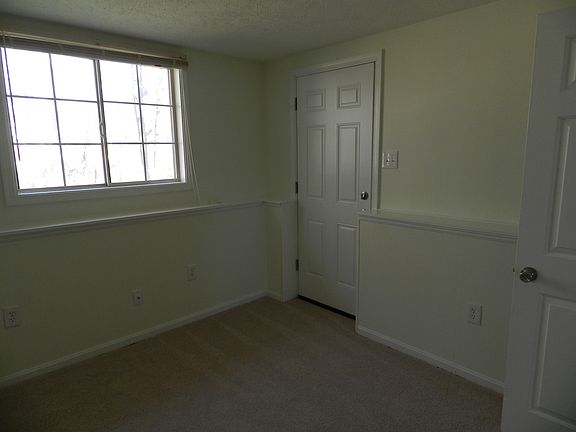 5th image of 13587 Rush Dr