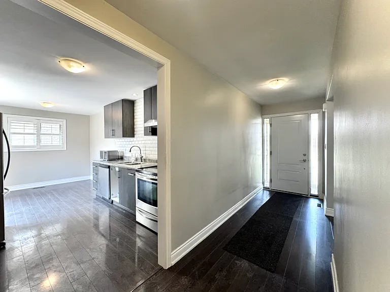 1130 Melton Dr #MAIN — Photo 6