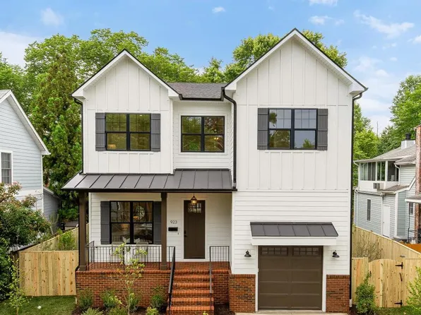 923 17th St S, Arlington, VA 22202