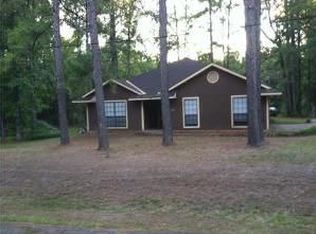207 Silver Leaf Dr, Benton, LA 71006