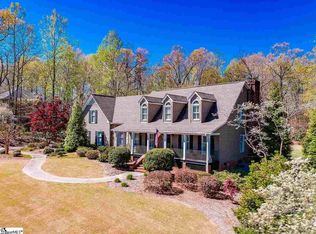 208 Valley Oak Dr, Greenville, SC 29617