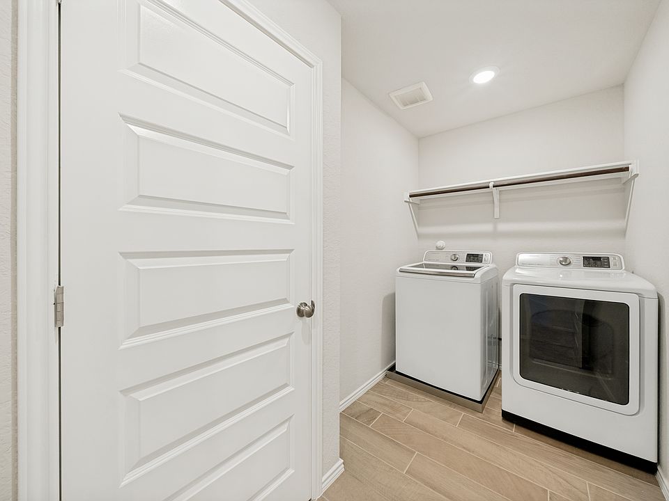 1st image of 11038 Airmen Dr