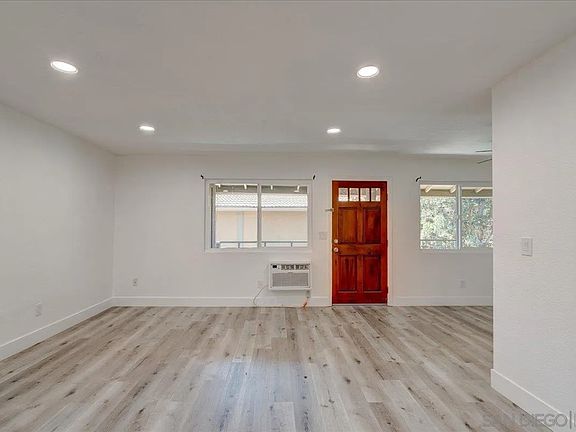 5th image of 2041 E Grand Ave Unit 53