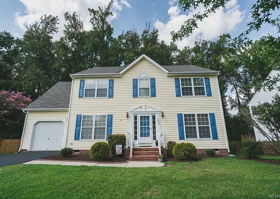 1st image of 1820 Greenwood Glen Dr