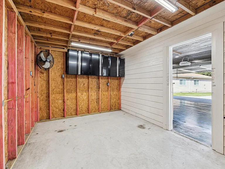 262 Rolling Brook Dr — Photo 31