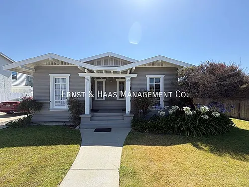 926 Newport Ave Photo 1