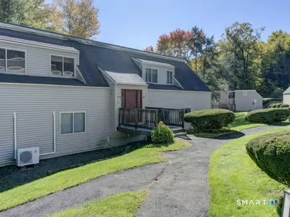 38 Library Lane #38, Simsbury, CT 06070
