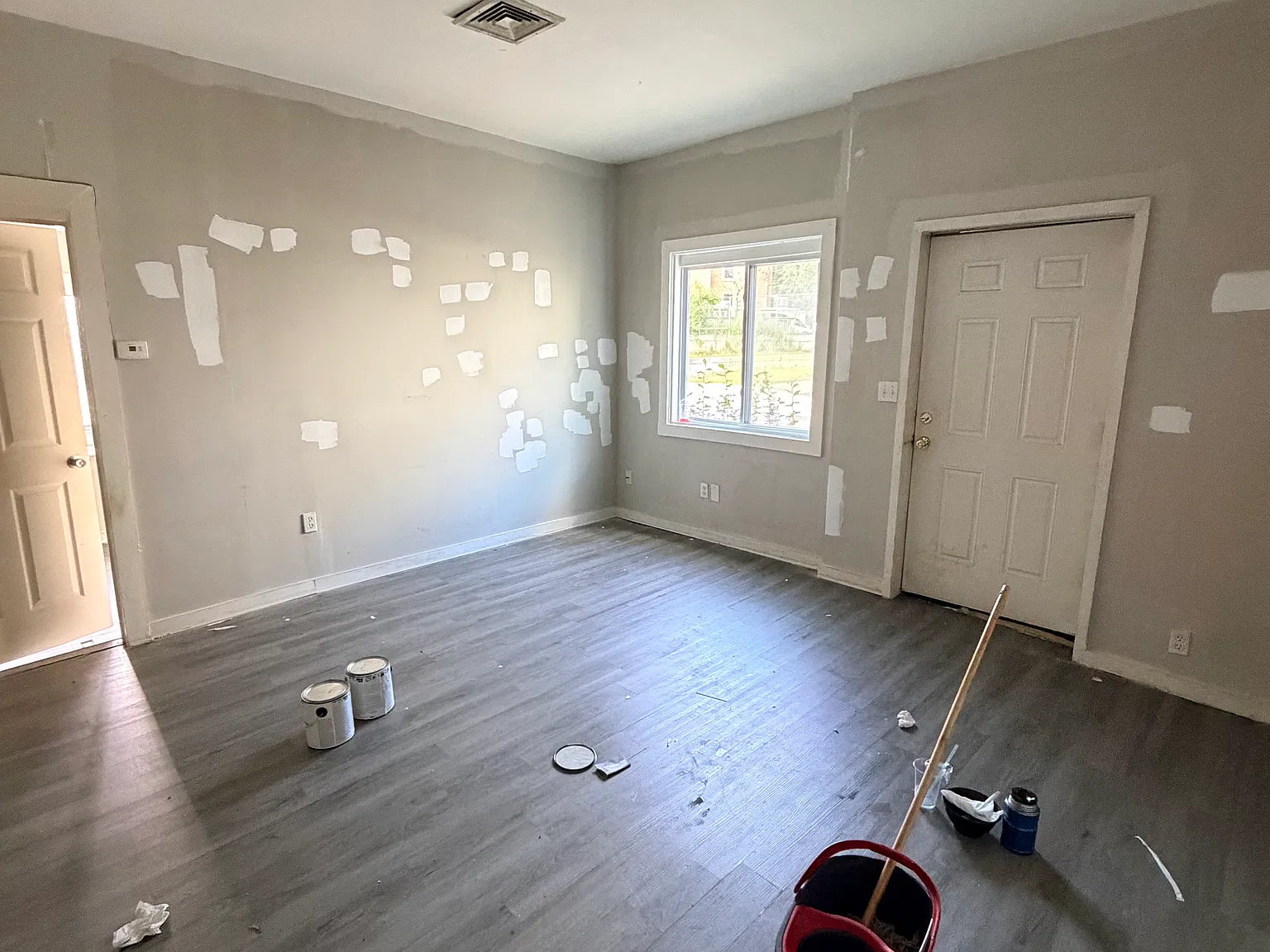 3 bed, 1.5 bath, $1,750 — Photo 4