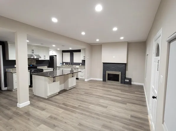 1039 1/2 S Kenmore Ave, Los Angeles, CA 90006